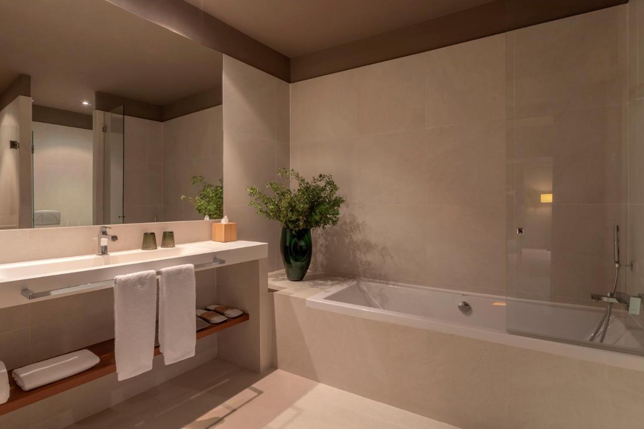 Signature Junior Suite Spa Access